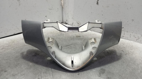 MOLDURAS DELANTERAS de segunda mano