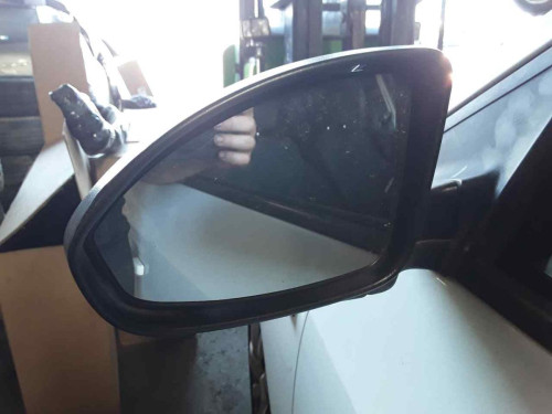RETROVISOR IZQUIERDO Chevrolet CRUZE 5-PUERTAS 
