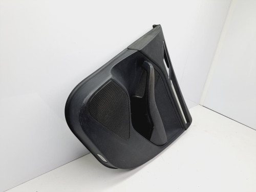 GUARNECIDO PUERTA TRASERA DERECHA Audi A3 SPORTBACK (8VF) 