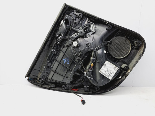 GUARNECIDO PUERTA TRASERA DERECHA Audi A3 SPORTBACK (8VF) 