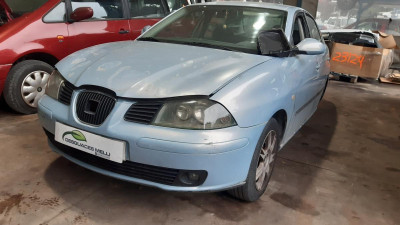SEAT CORDOBA BERLINA (6L2)