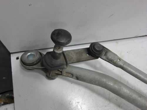  MOTOR LIMPIA DELANTERO 