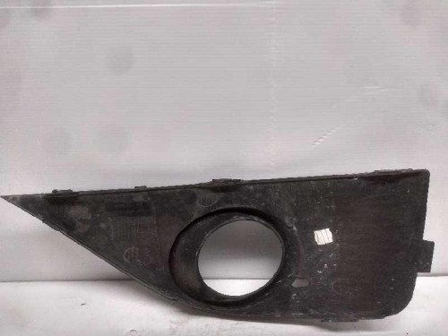 REJILLA PARAGOLPES DELANTERO Seat IBIZA BERLINA (6J5) 