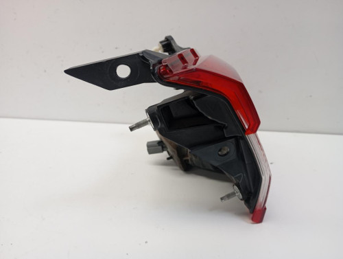 PILOTO TRASERO IZQUIERDO INTERIOR SUBARU OUTBACK (B15) 