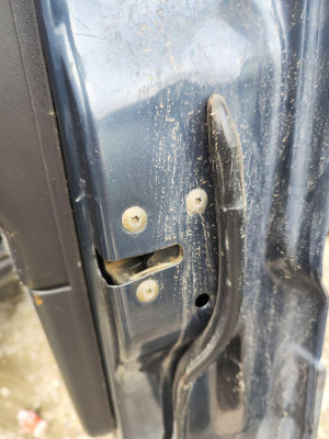 CERRADURA PUERTA DELANTERA DERECHA