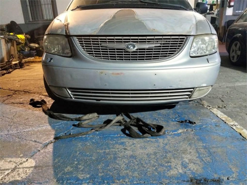 PARAGOLPES DELANTERO Chrysler VOYAGER (RG) 