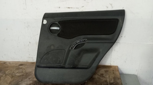 GUARNECIDO PUERTA TRASERA DERECHA Citroen C3 