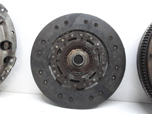 KIT EMBRAGUE Audi A3 (8P1) 