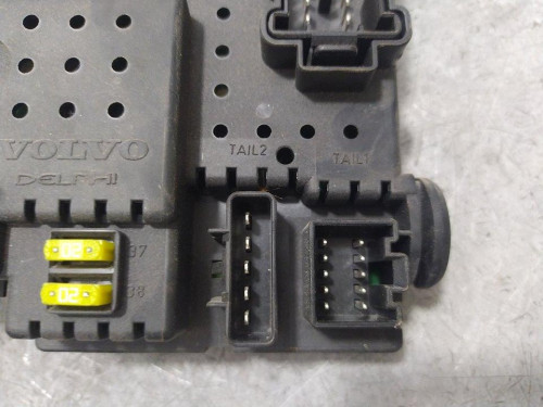  CAJA RELES / FUSIBLES VOLVO XC90 