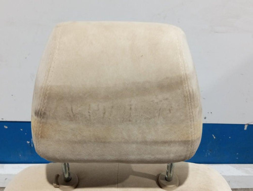  ASIENTO DELANTERO IZQUIERDO 