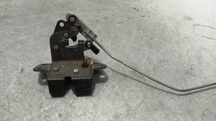 CERRADURA MALETERO / PORTON