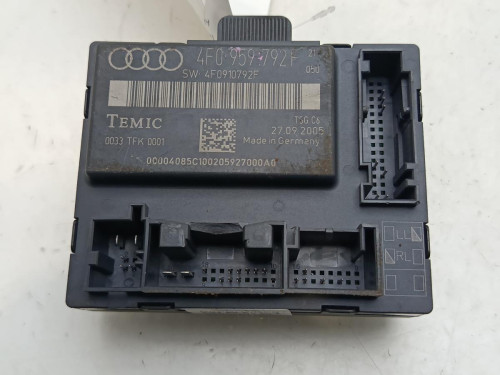MODULO ELECTRONICO Audi A6 BERLINA (4F2) 