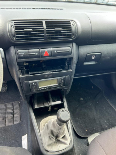  SEAT TOLEDO (1M2) 
