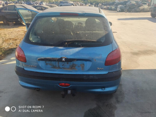  PEUGEOT 206 