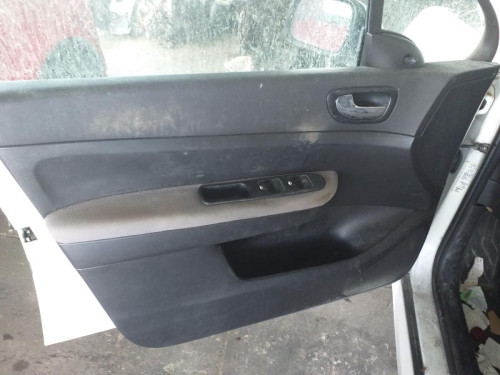  PEUGEOT 307 (S1)(04.2001) 
