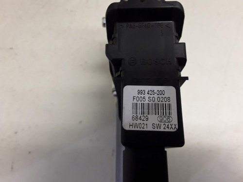 MOTOR ELEVALUNAS TRASERO DERECHO Volkswagen PASSAT VARIANT (3C5) 