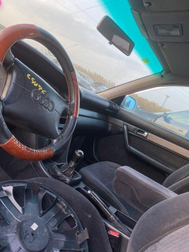  AUDI A6 AVANT (C4) 