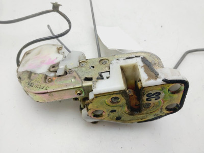 Замок правой передней двери, Honda, CIVIC BERL. 3/4 (EJ/EK)