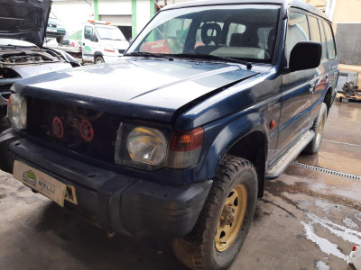MITSUBISHI MONTERO (V20/V40)