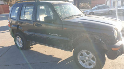CHRYSLER JEEP CHEROKEE (KJ)