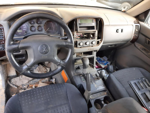  MITSUBISHI MONTERO (V60/V70) 