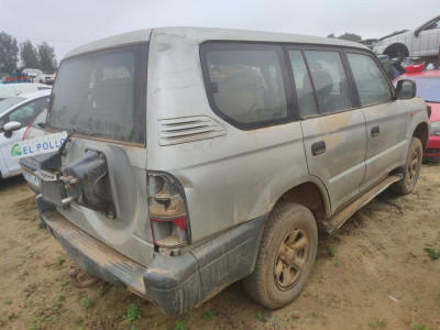 TOYOTA LAND CRUISER (J9)