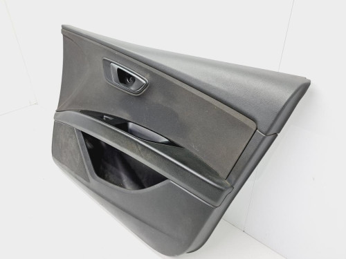 GUARNECIDO PUERTA DELANTERA DERECHA Seat LEON (5F1) 
