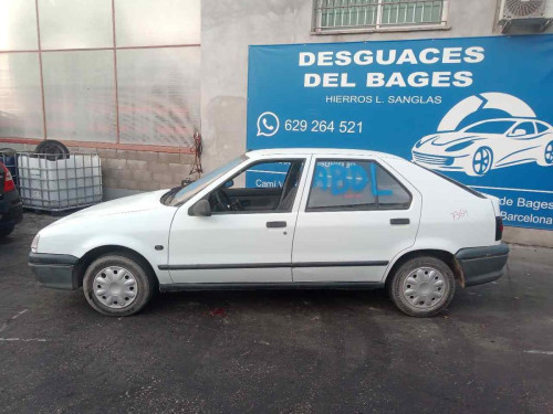  RENAULT R 19 BERL. CON PORTÓN (B/C53) 