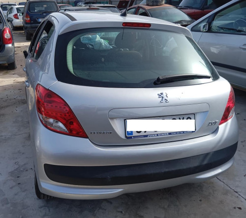  PEUGEOT 207 