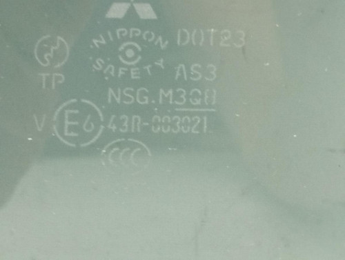 LUNA TRASERA IZQUIERDA Mitsubishi GRANDIS (NA0W) 