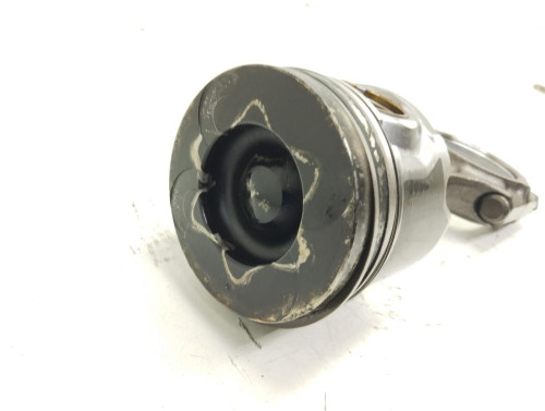 PISTON Hyundai TERRACAN (HP) 
