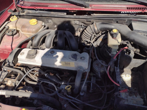  FORD FIESTA BERLINA (DX) 