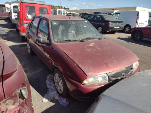  FORD FIESTA BERLINA (DX) 