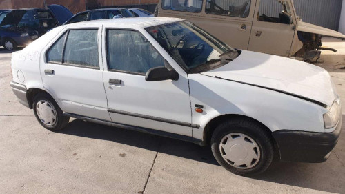  RENAULT R 19 BERL. CON PORTÓN (B/C53) 