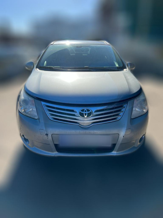 TOYOTA AVENSIS CROSS SPORT (T27)