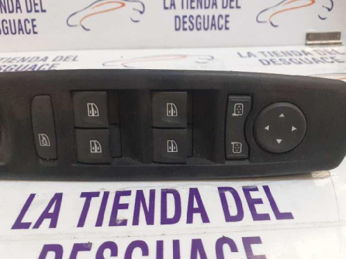  MANDO ELEVALUNAS DELANTERO IZQUIERDO 