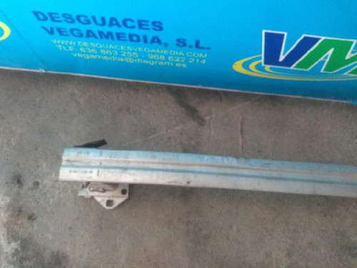 REFUERZO PARAGOLPES DELANTERO 