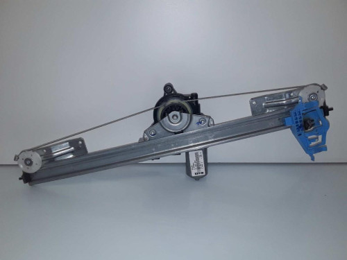 ELEVALUNAS TRASERO DERECHO 