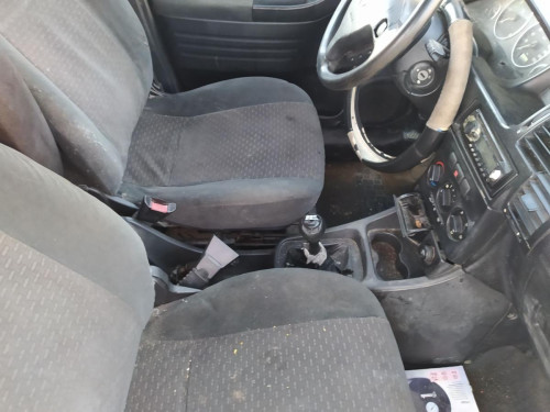 ENGANCHE CINTURON DELANTERO IZQUIERDO Opel ZAFIRA A 