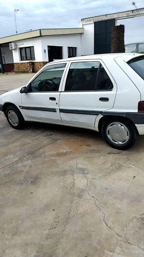 Citroen Saxo (1996->) 1.1 Image — vehículo donante para recambios 
