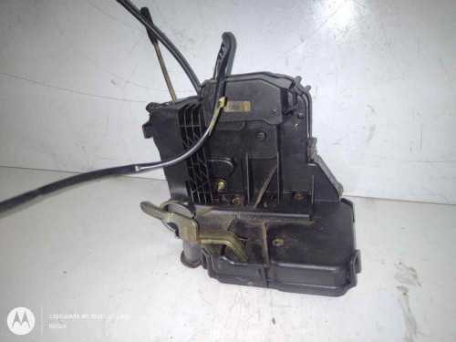 CERRADURA PUERTA DELANTERA DERECHA Mercedes-Benz CLASE C (BM 203) BERLINA 