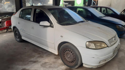 OPEL ASTRA G BERLINA