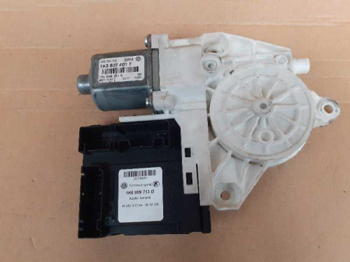  MOTOR ELEVALUNAS DELANTERO IZQUIERDO 