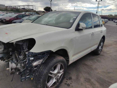 PORSCHE CAYENNE (TIPO 92A)
