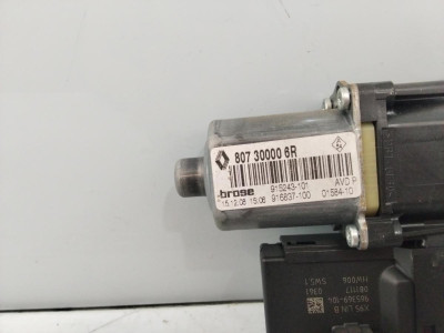 MOTOR ELEVALUNAS DELANTERO DERECHO