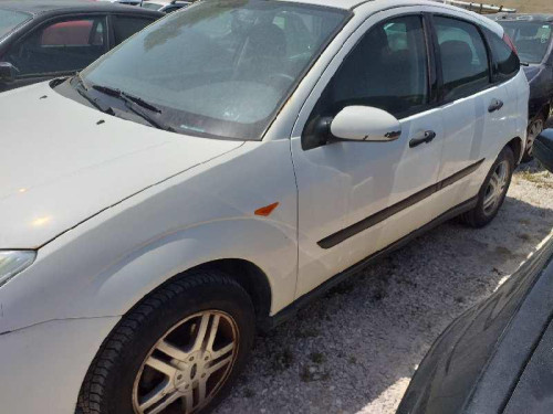  FORD FOCUS BERLINA (CAK) 
