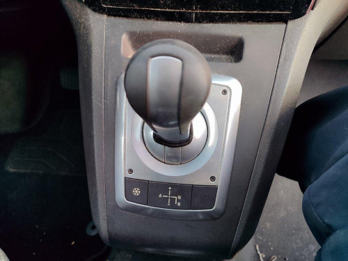 OPEL ZAFIRA B — vehículo donante para recambios 