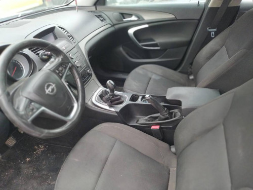  OPEL INSIGNIA BERLINA 