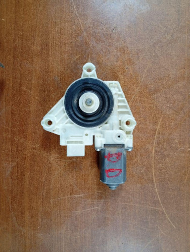 MOTOR ELEVALUNAS DELANTERO DERECHO MERCEDES-BENZ CLASE GLC (BM 253) 