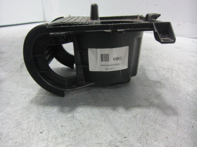 GUANTERA, TOYOTA, AVENSIS CROSS SPORT (T27)